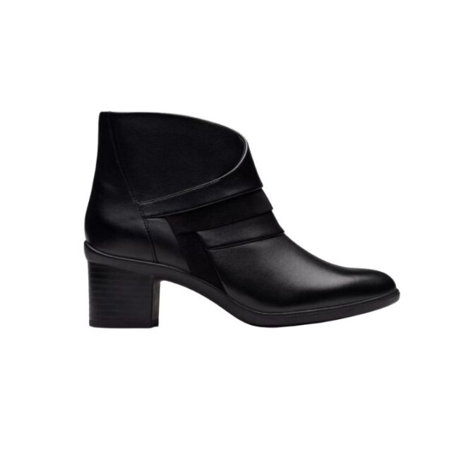 Shaya Sky Black Leather, D, 3+