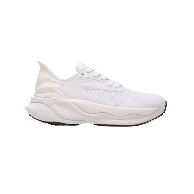Clarks Pace. White, D, 3
